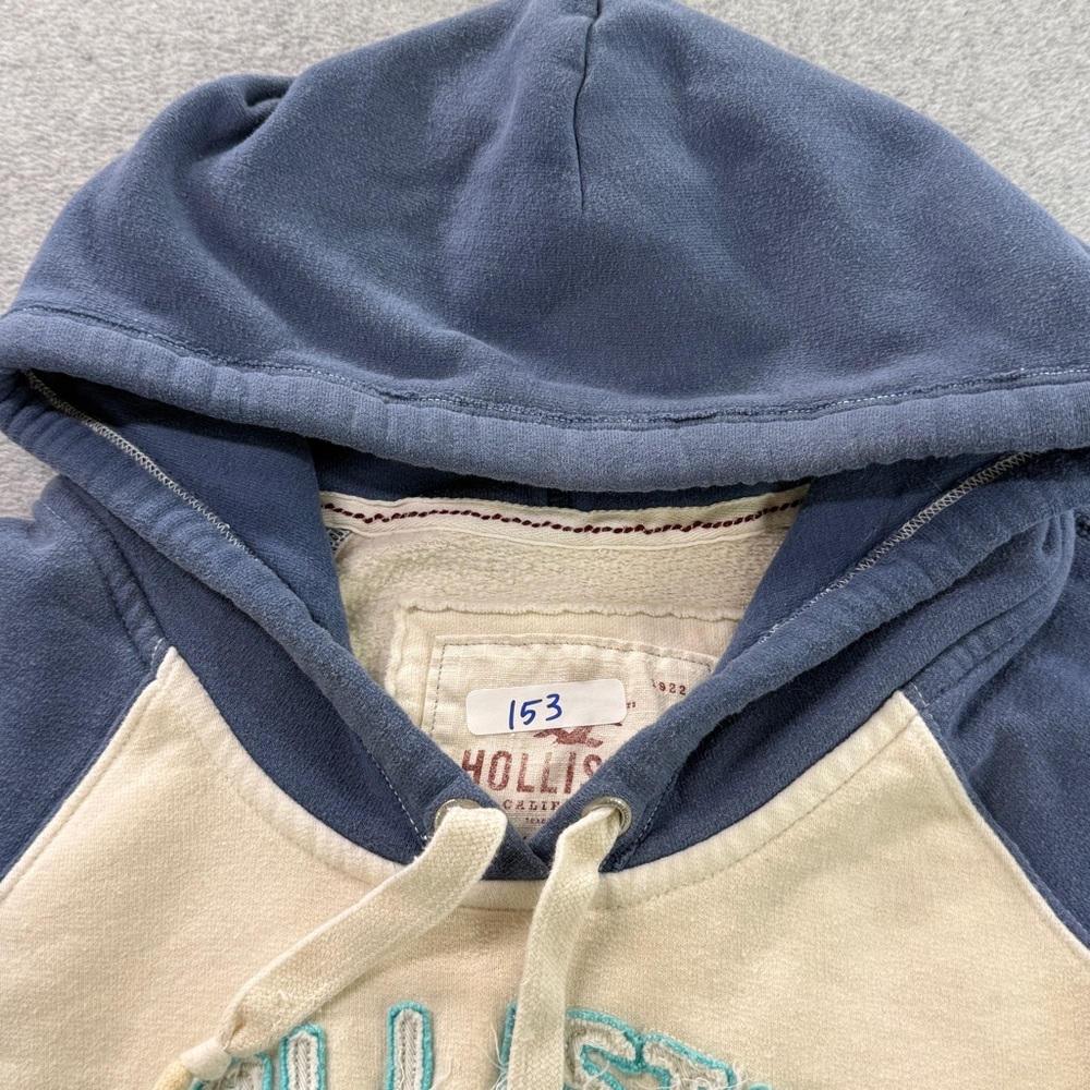 Hollister California CA Logo Hoodie Women’s Small Cream Blue Two-Tone Fleece Y2K - Picture 7 of 9